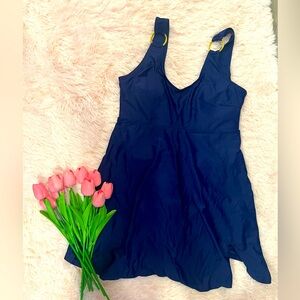 New bathing suit size M